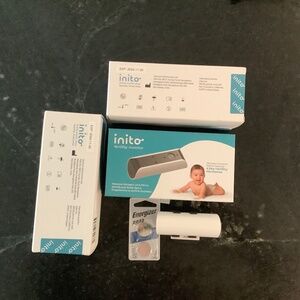 Inito Fertility Monitor Bundle- 30 strips + batteries
